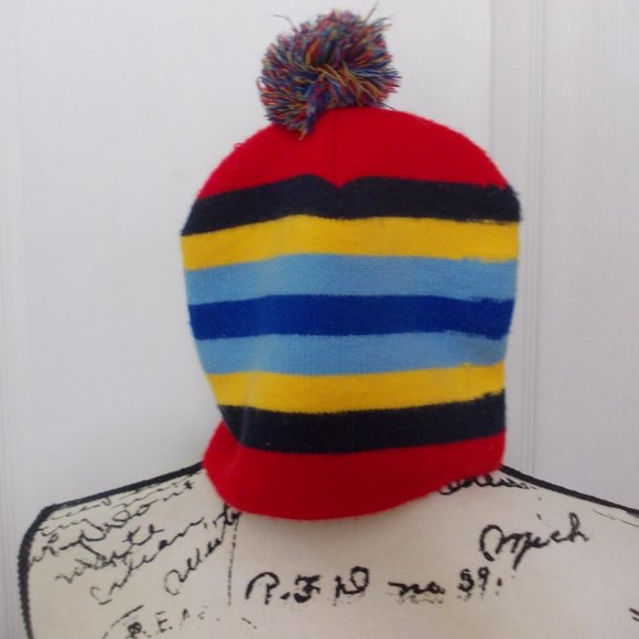 NWOT Girl's Tweety Bird Knit Beanie Cap - Picture 3 of 4